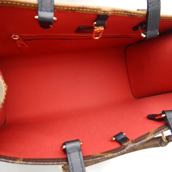Louis Vuitton Onthego MM Tote Bag Monogram Brown - Picture 7 of 7